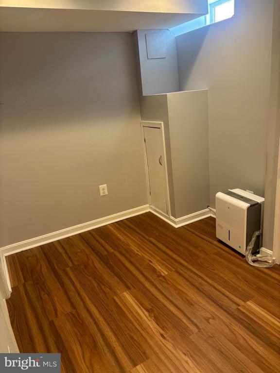 Building Photo - 108 N Madeira St