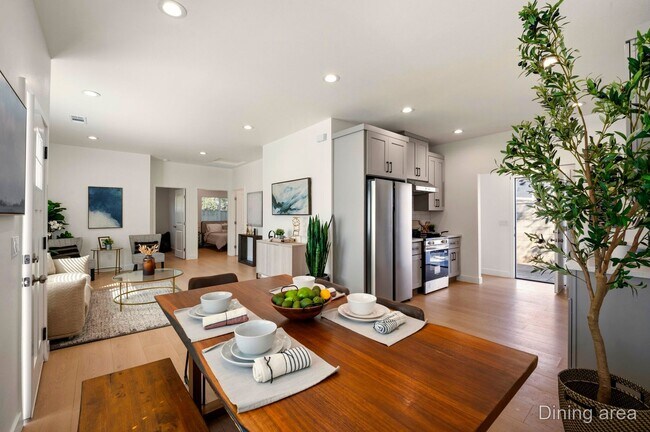 Foto del edificio - Showing Times: Every Tuesdays & Thursdays 3:30PM - 4:30PM