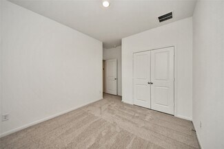 Building Photo - 18010 Whitetail Run Ln