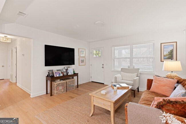 Foto del edificio - 907 Mallery St
