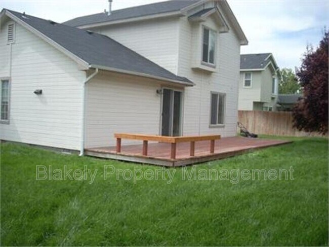 Foto del edificio - 4004 E Park Ridge Dr