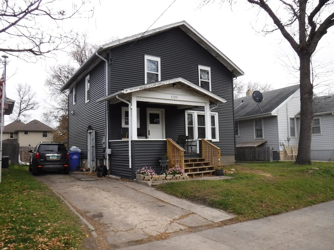 1129 9th St N, Fargo, ND 58102 Townhome Rentals in Fargo ND