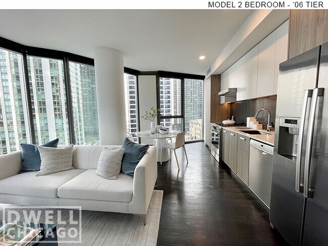 Foto del edificio - 337 E Randolph Dr
