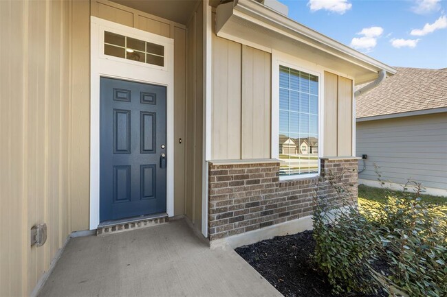 Building Photo - 109 Watch Hl