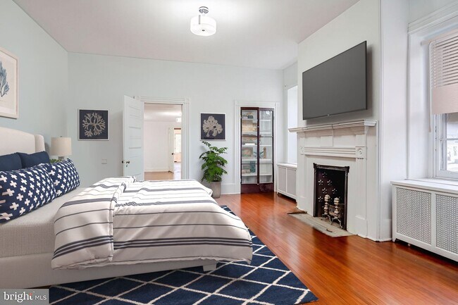 Foto del edificio - 6 Bed / 4.5 Bath - Historic Estate Home - ...