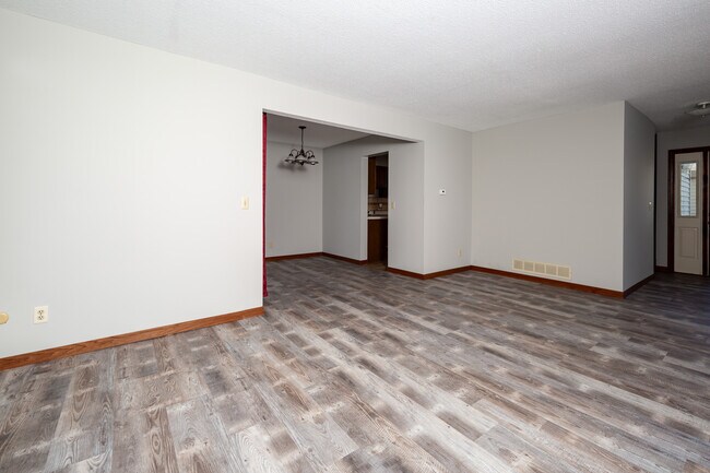 Foto del edificio - 3806 Prairie Ln