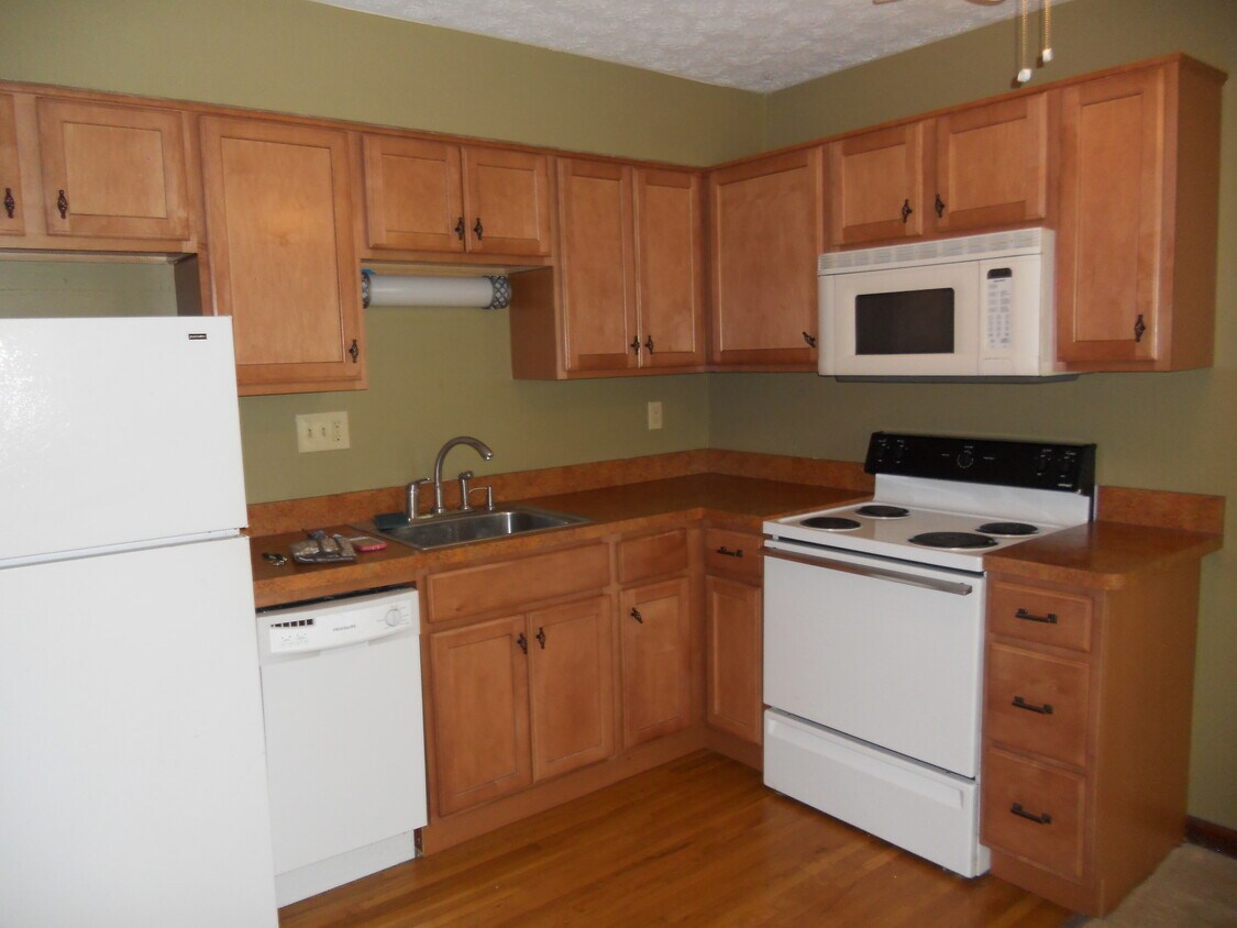 Foto principal - 1291 Forsythe Ave