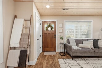 Building Photo - 1434 S Euclid Ave