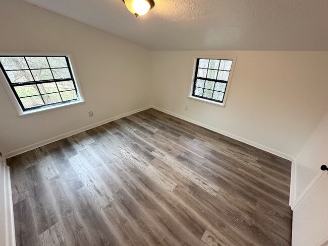 Building Photo - 6104 Pisgah Rd SW