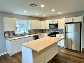 Building Photo - 341 Central Ave