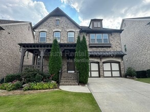 Building Photo - 3578 Strath Dr