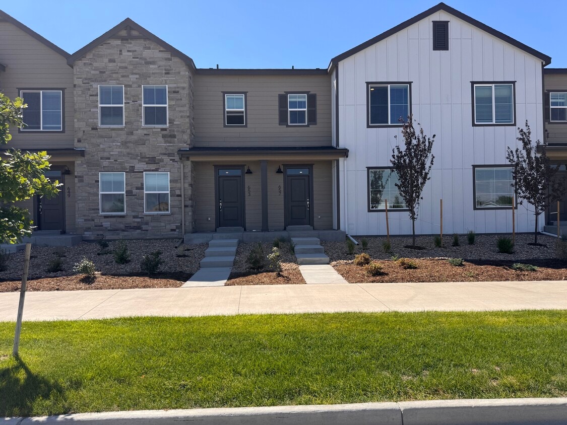 Primary Photo - The Villas at Ridgeline Vista