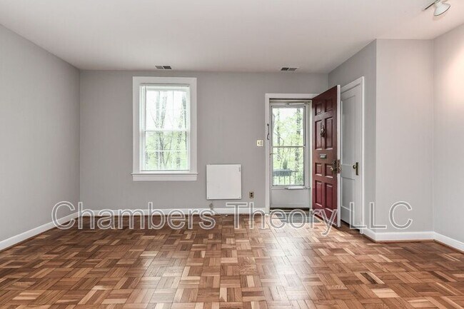 Foto del edificio - 1501 S Edgewood St