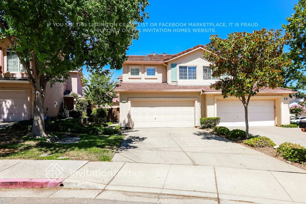 Primary Photo - 1802 Gardenia Ct