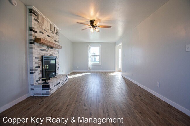 Building Photo - 3 br, 2.5 bath House - 805 Chancery Lane