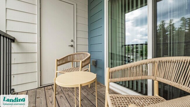 Building Photo - 11010 Northlake Landing Dr