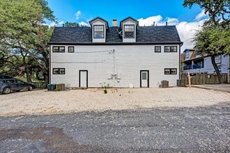 Building Photo - 3102 Cedar St