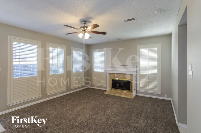 Building Photo - 311 Riverwalk Ln