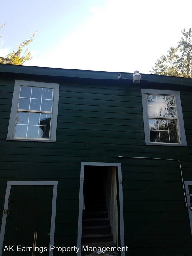 Primary Photo - 1211 Wafer St