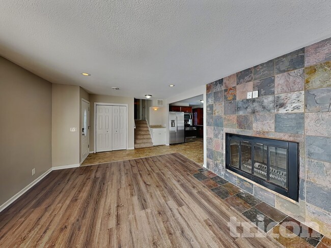 Building Photo - 13516 Grand Ave