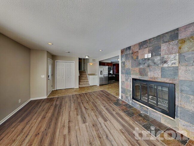 Foto del edificio - 13516 Grand Ave