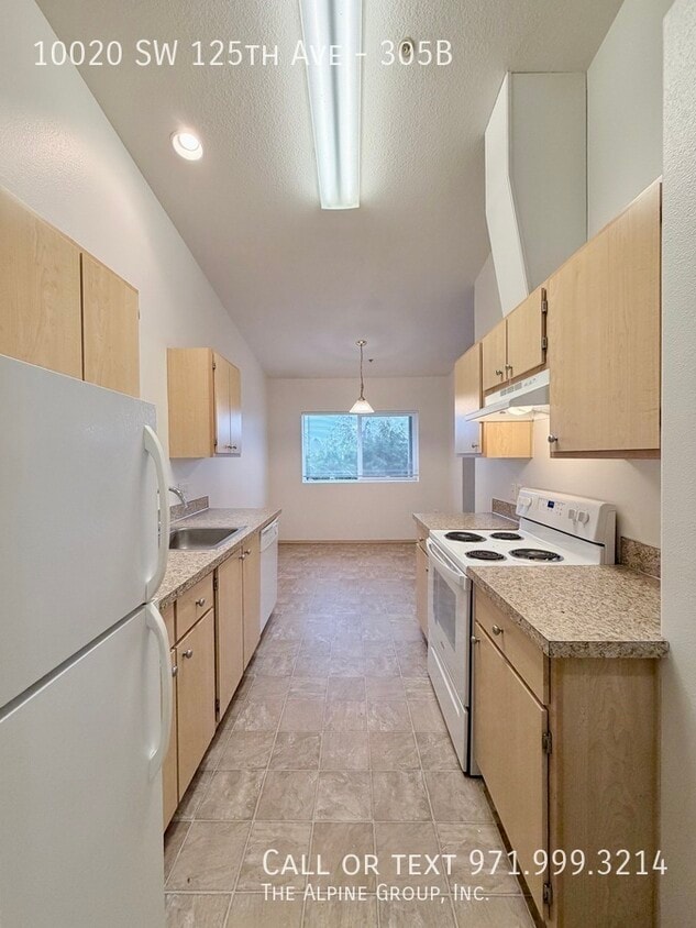 Photo - 10020 SW 125th Ave-305B