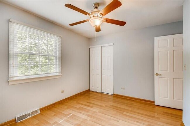 Building Photo - 508 W Golf Rd, Libertyville, IL, 60048