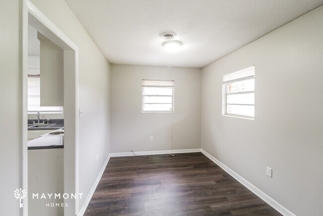 Building Photo - Cozy Home in Augusta