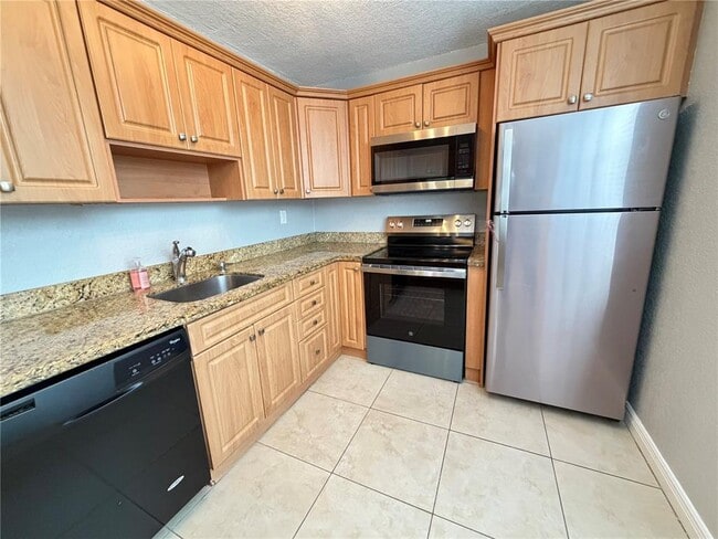 Foto del edificio - 9491 Evergreen Pl