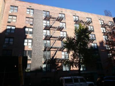 Building Photo - 151 W 16th St