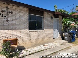 Foto del edificio - 11127 Belair Dr