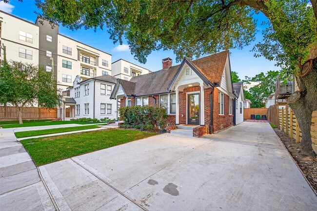 Foto del edificio - 1924 Harold St