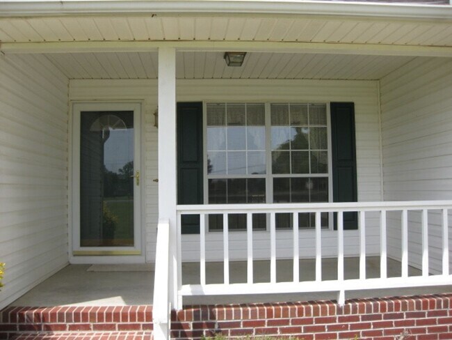 Building Photo - 2750 US Hwy 278 E
