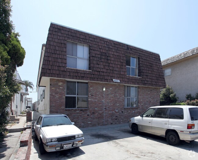 Foto del edificio - 4037 N 34th St