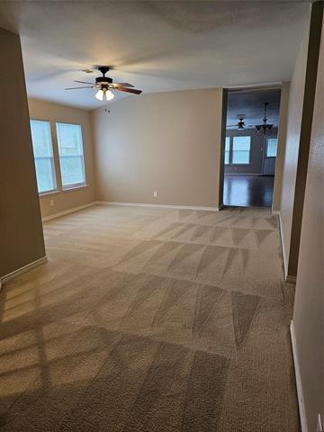 Foto del edificio - 605 Snowy Orchid Dr