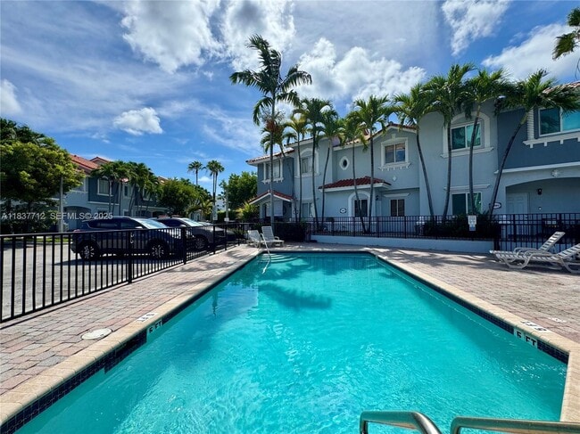 Photo - 11667 NE 18th Dr Townhome