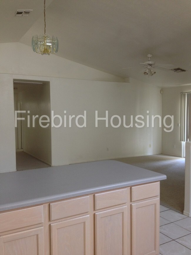 Building Photo - 9025 W Virginia Ave