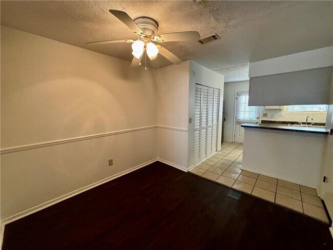 Foto del edificio - 464 Prince of Wales