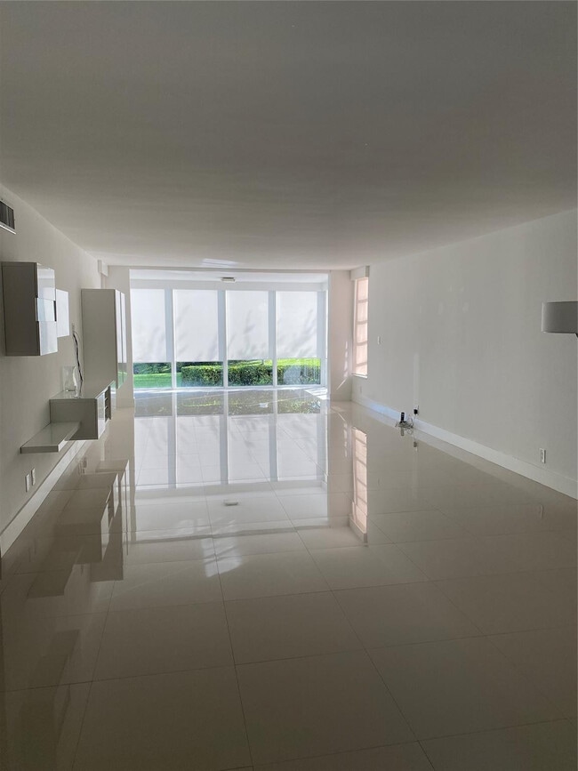 Foto del edificio - 4280 Oaks Terrace