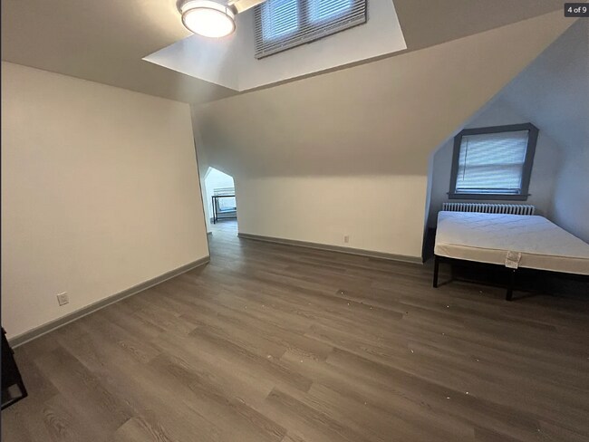 Foto del edificio - 84 Main St