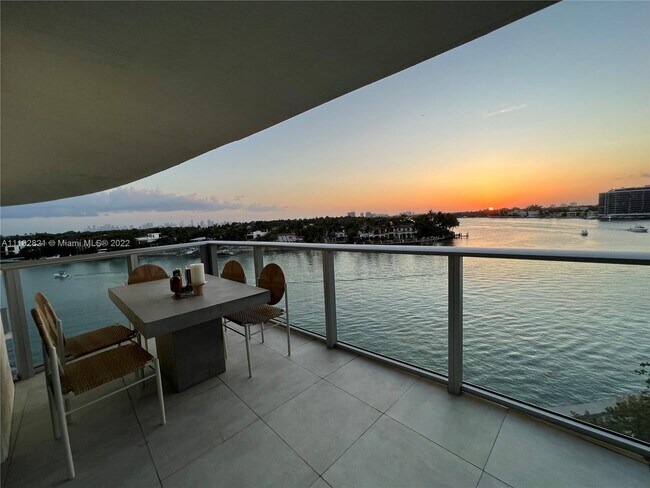 Foto del edificio - 6620 Indian Creek Dr