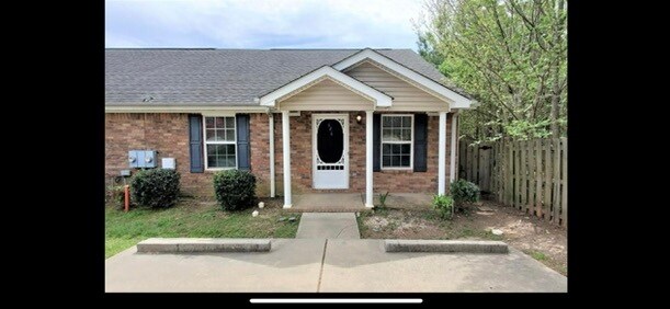Building Photo - 646 Goodale Ln