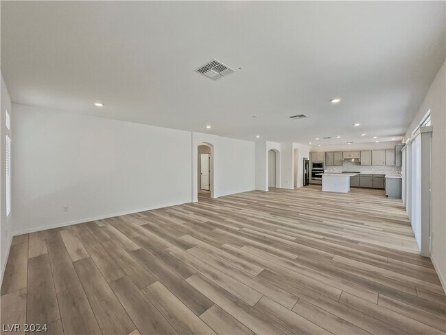 Foto del edificio - 7128 Bold Rock Ave