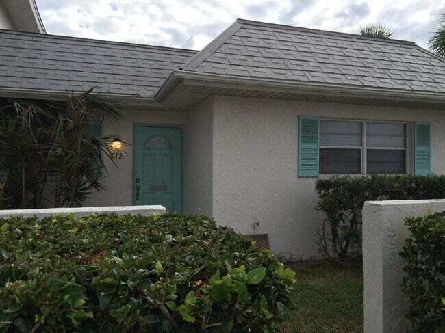 Foto del edificio - 412 Meadowlark Ln