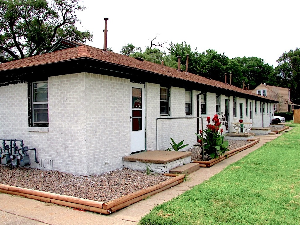 32013207 S Waco Ave Unit 3201, Wichita, KS 67217 Apartment for Rent