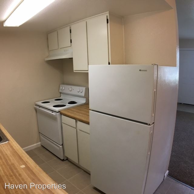 Building Photo - 2785 Meadowview Rd