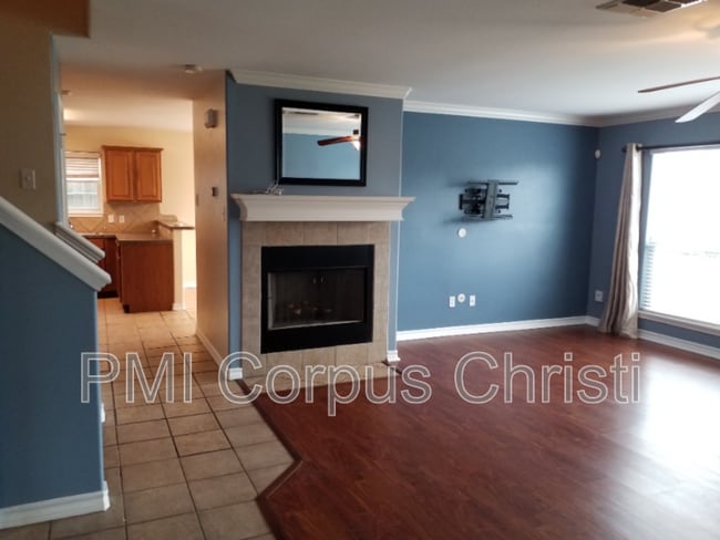 Building Photo - 2433 Mystic Star Dr