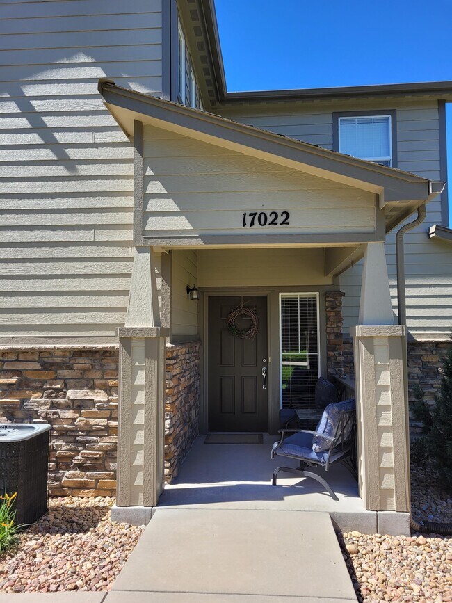 Building Photo - 17022 River Birch Point