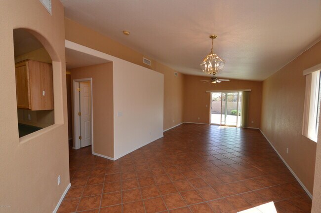 Building Photo - 2177 W Burlwood Way