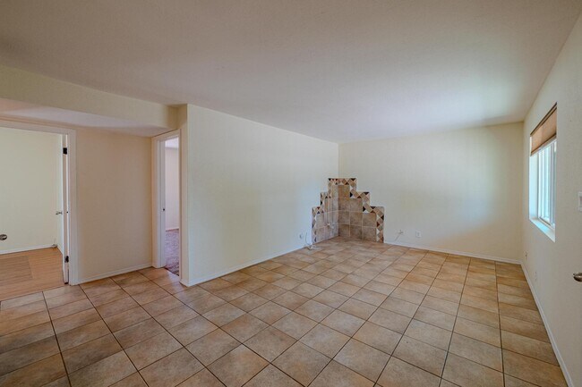 Foto del edificio - 9105 Cherokee Rd NE